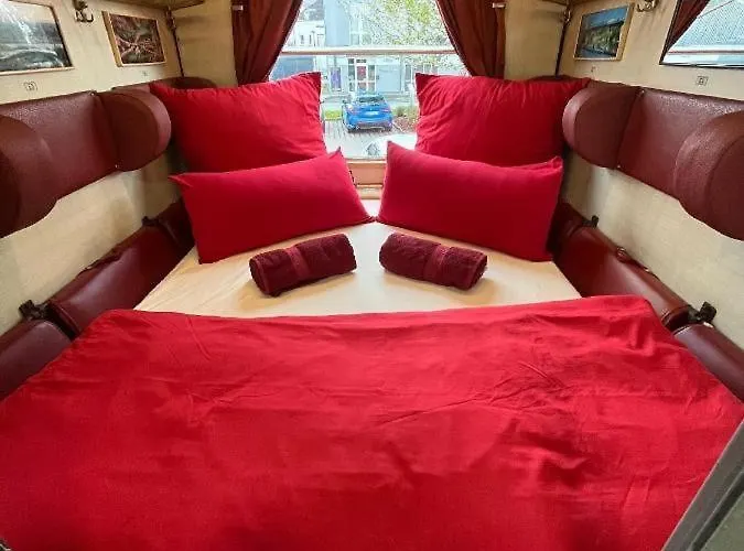 Uebernachten Im Nostalgischen Bahnwaggon