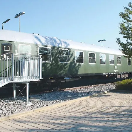 Uebernachten Im Nostalgischen Bahnwaggon Bogen Exterior photo