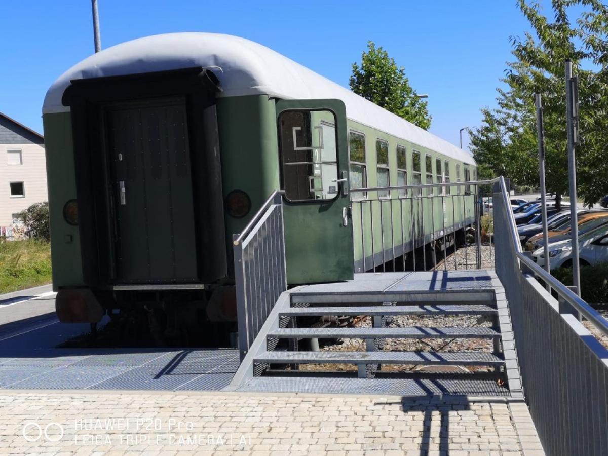 Uebernachten Im Nostalgischen Bahnwaggon * Bogen